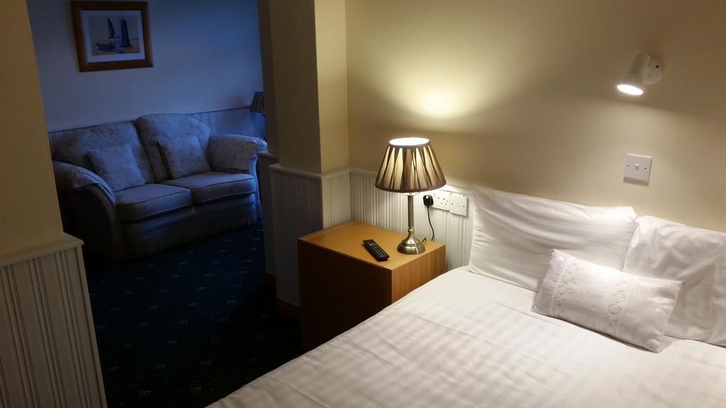 Halfway House Hotel 란 객실 사진