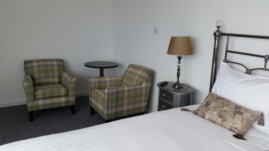 Halfway House Hotel 란 외부 사진
